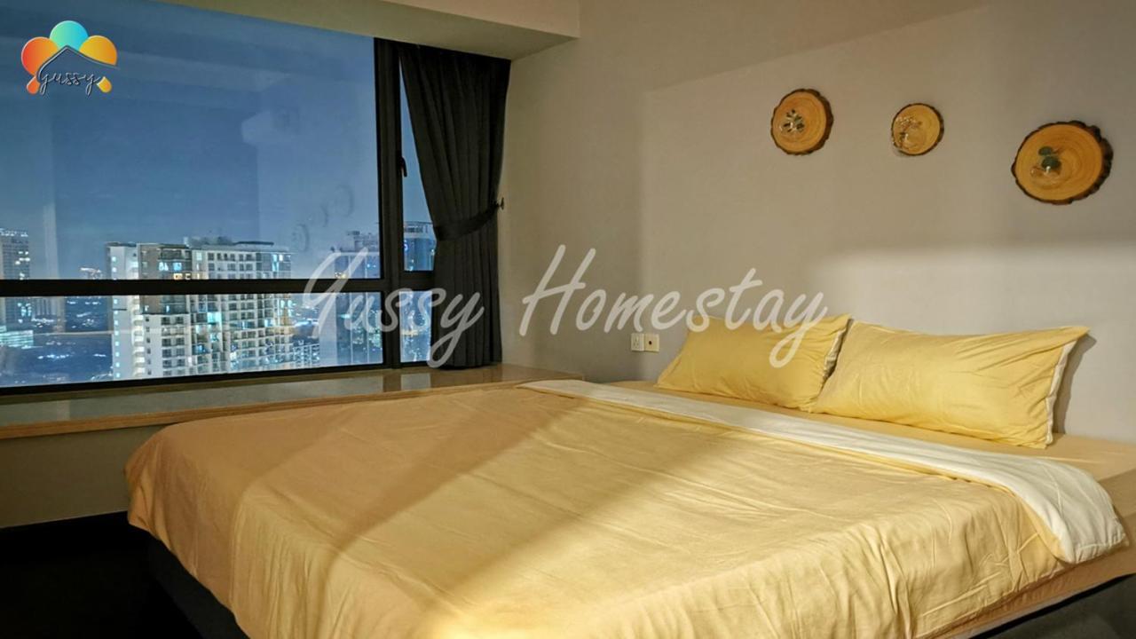 Yussy 2 Bedrooms Condo At R&F Princess Cove Johor Bahru Exterior photo