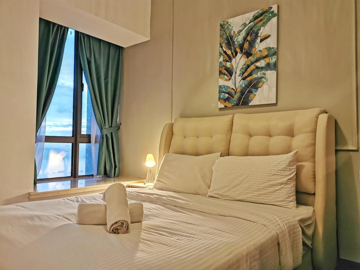 Yussy 2 Bedrooms Condo At R&F Princess Cove Johor Bahru Exterior photo