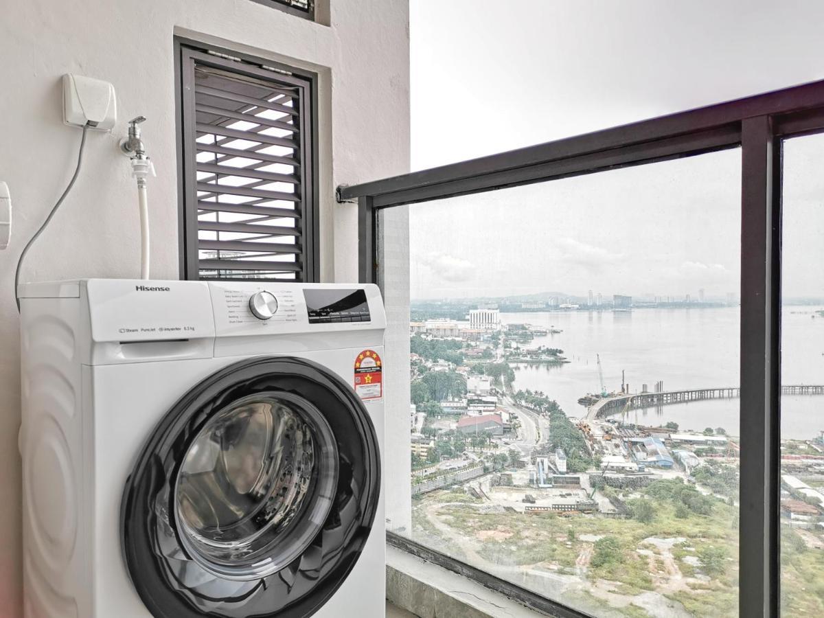 Yussy 2 Bedrooms Condo At R&F Princess Cove Johor Bahru Exterior photo