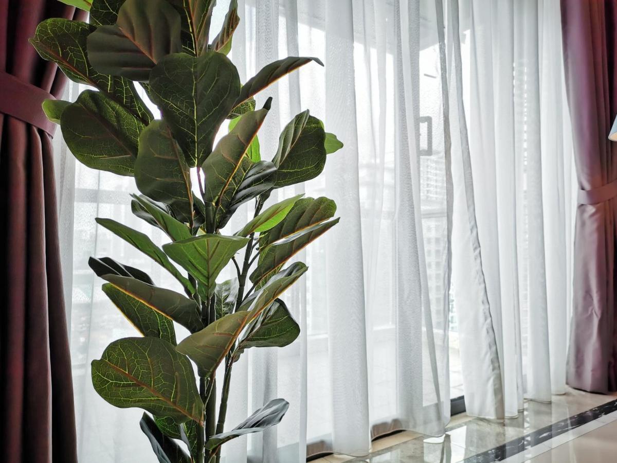 Yussy 2 Bedrooms Condo At R&F Princess Cove Johor Bahru Exterior photo